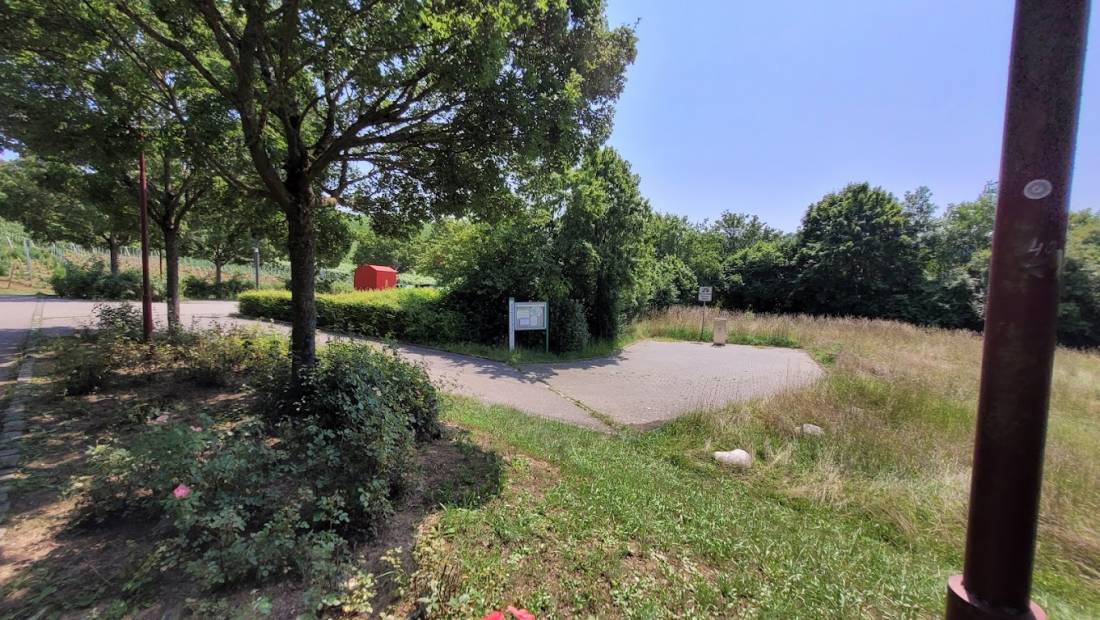 Stellplatz Im Bühl Neckarwestheim — Photo 2