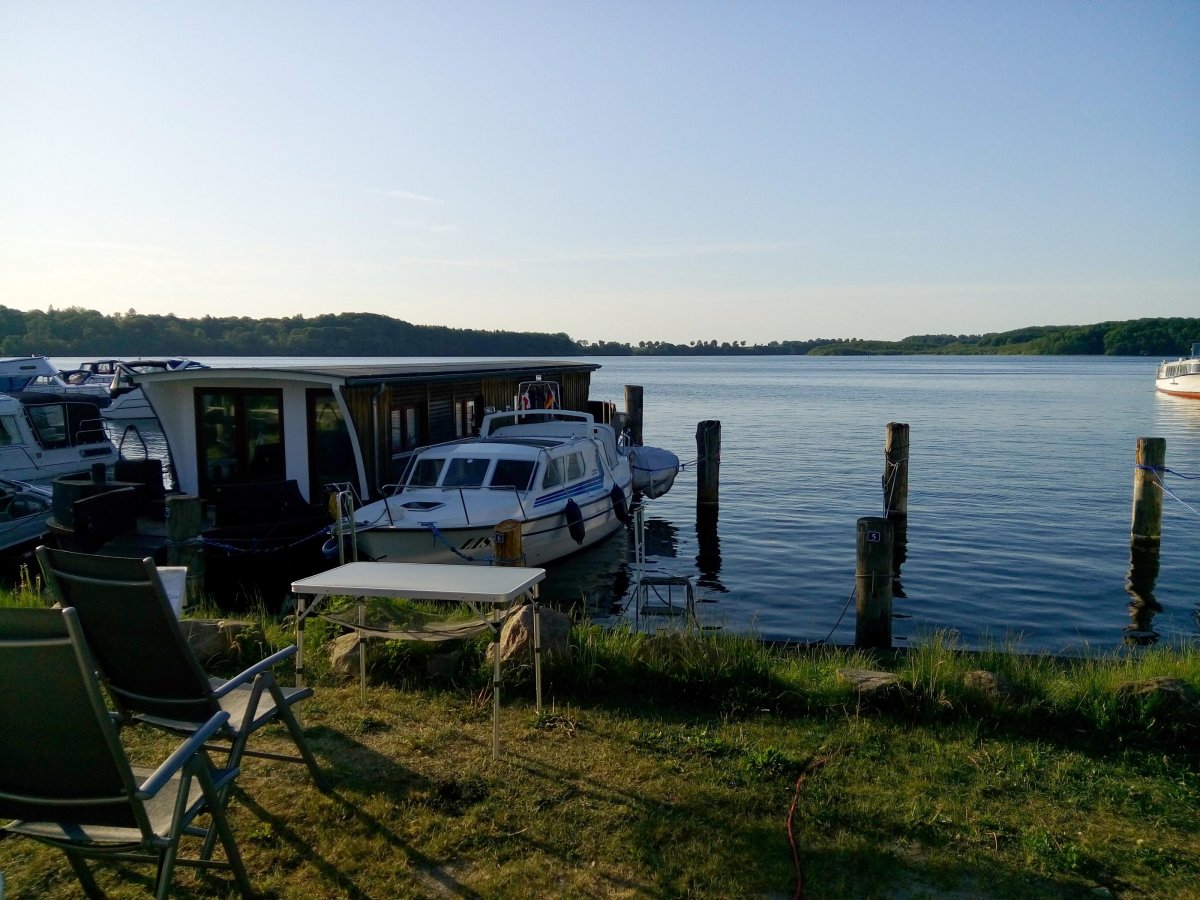 Stellplatz am Sportbootzentrum Ziegelsee Schwerin — Photo 4