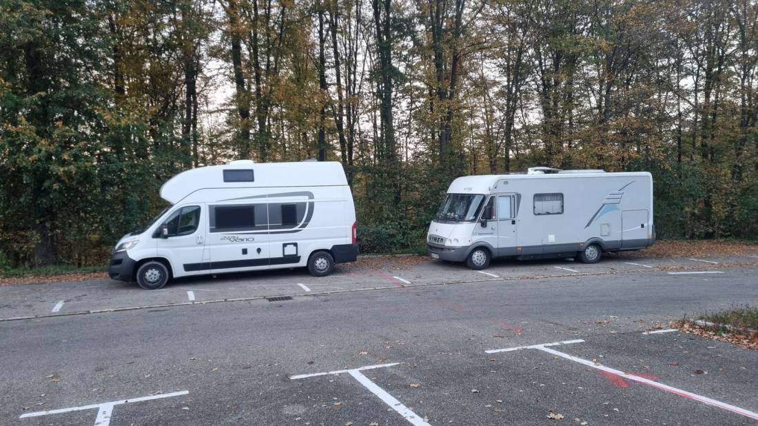 Übernachtungsparkplatz Sindelfingen — Photo 3