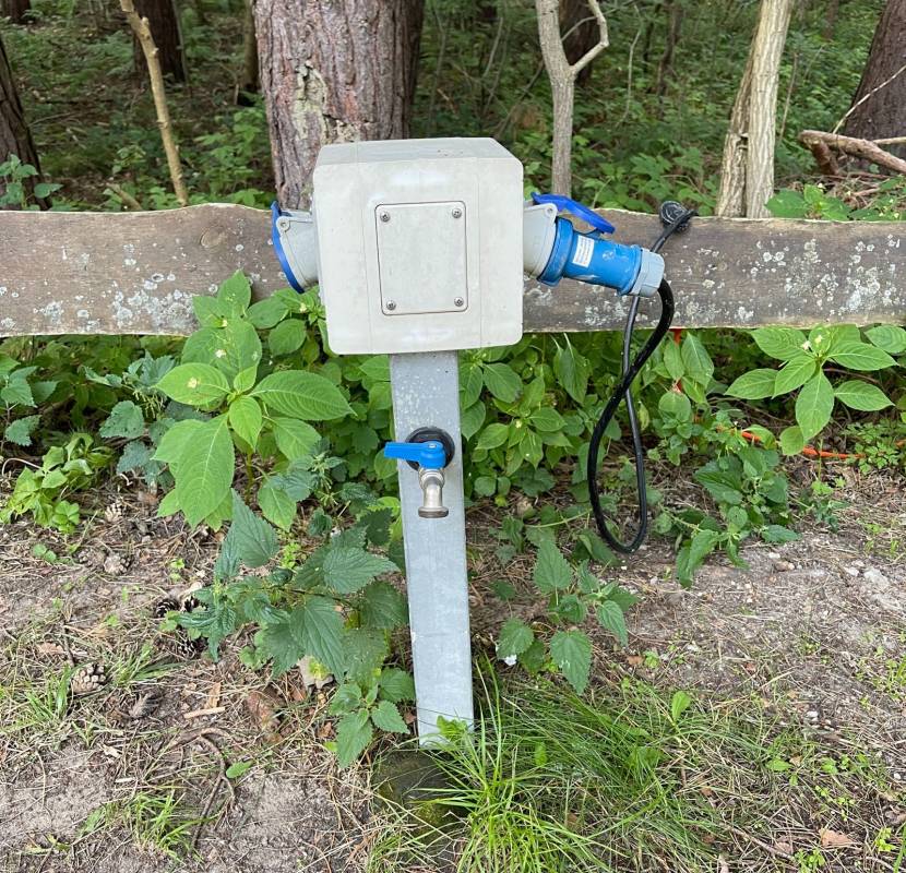 Wohnmobilhafen Naturcamping Malchow — Photo 2