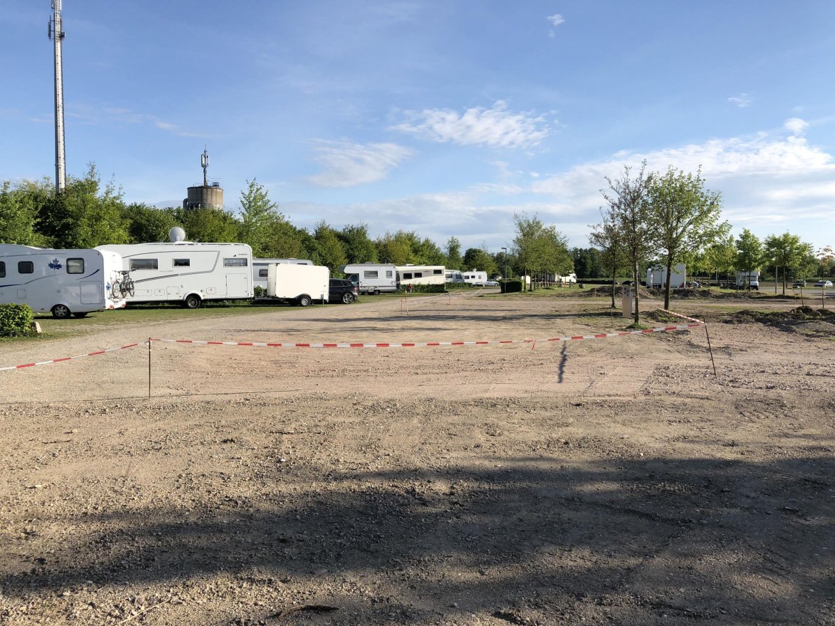 Stellplatz am Freizeitcenter Oberrhein Rheinmunster — Photo 2