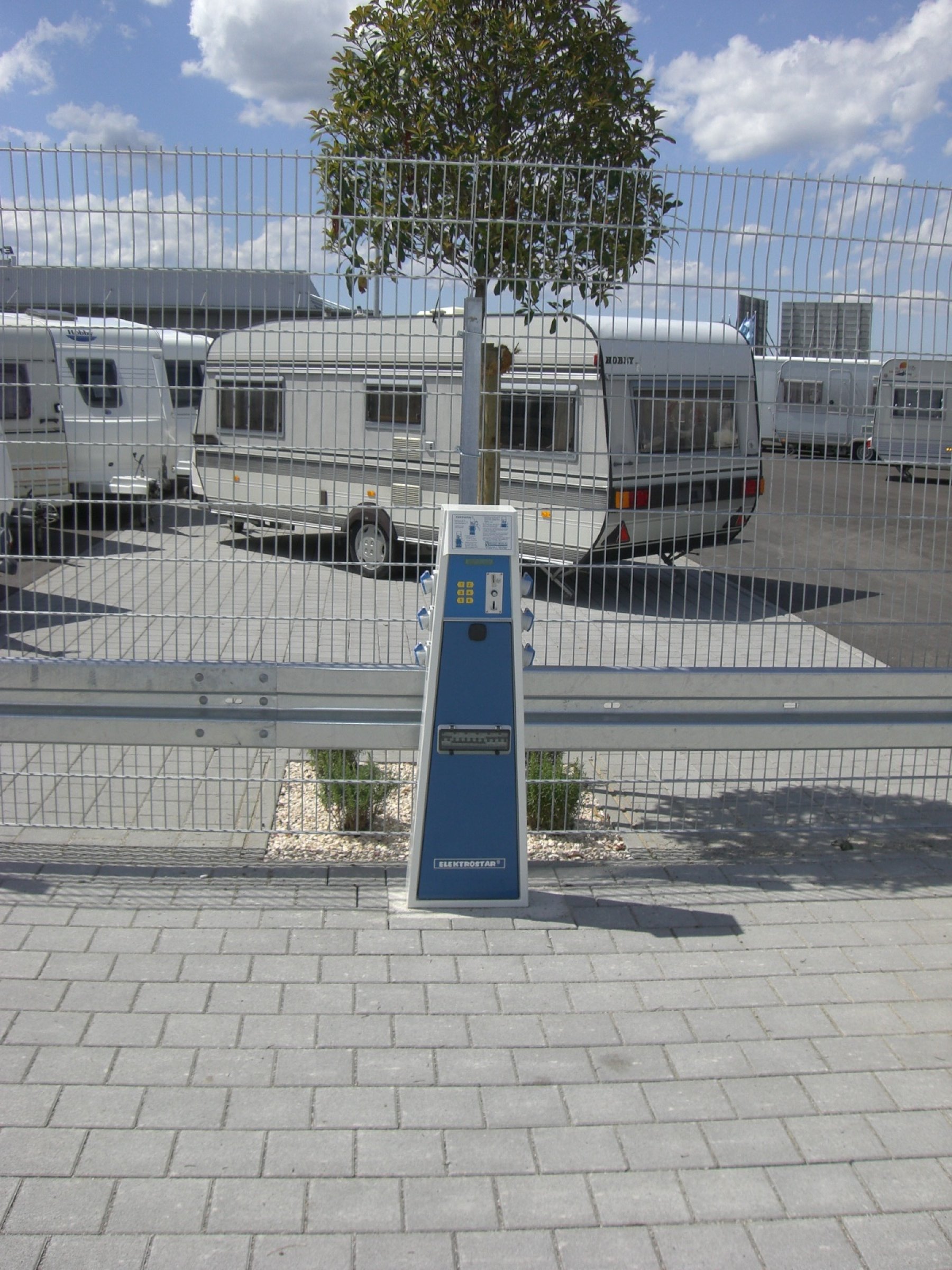 Stellplatz am Ernst Caravan Center Ettenheim — Photo 5