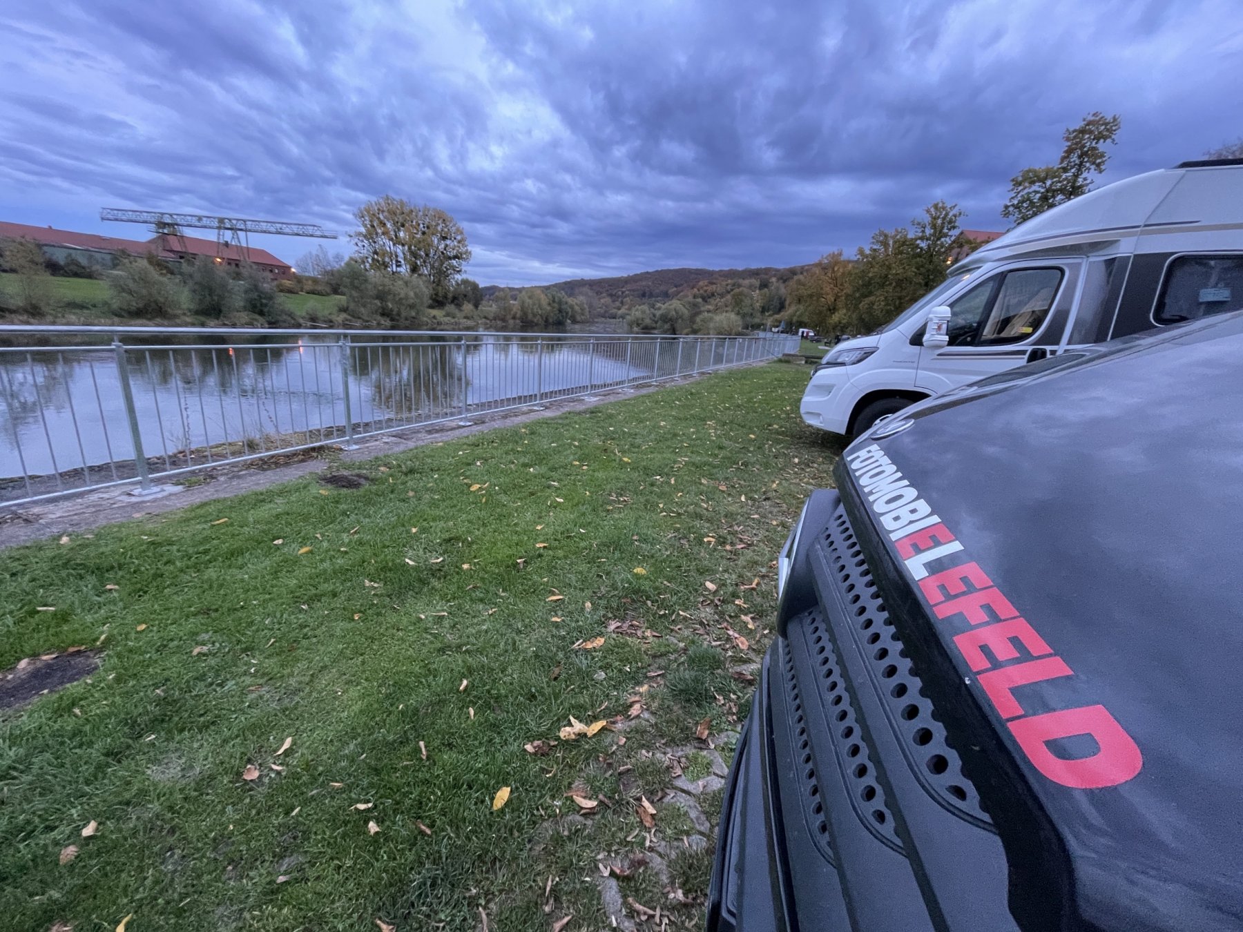 Wohnmobilstellplatz Am Weserhafen — Photo 2