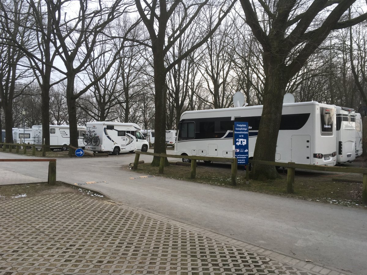 Stellplatz Am Kuhhirten Bremen — Motorhome pitch