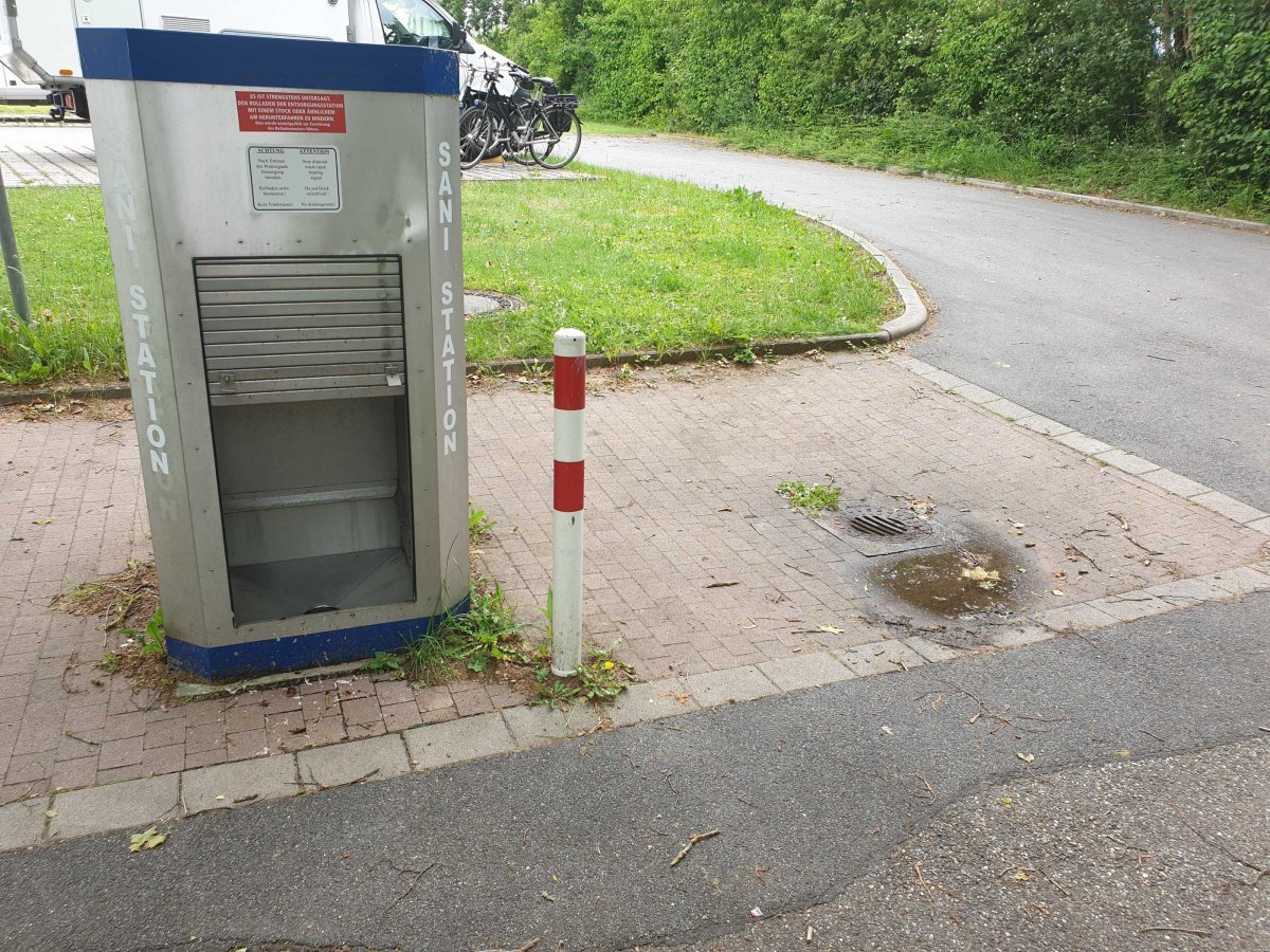 Wohnmobilstellplatz Salinenpark — Photo 5