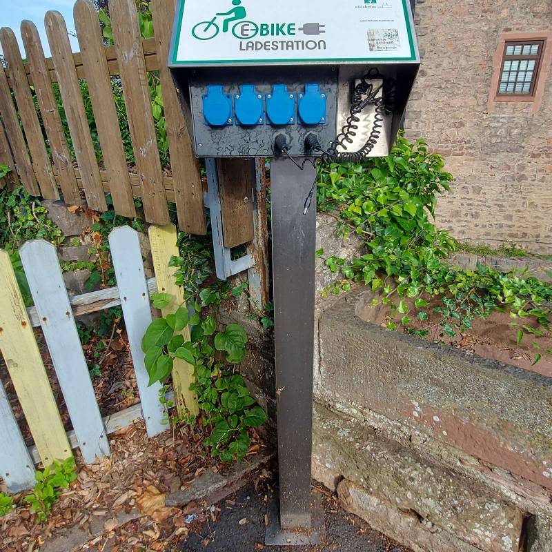 Stellplatz Schlossplatz Külsheim — Photo 2