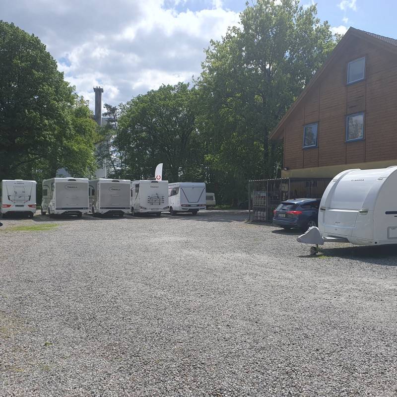 Stellplatz bei Lewandowsky Reisemobile Bramsche — Photo 4