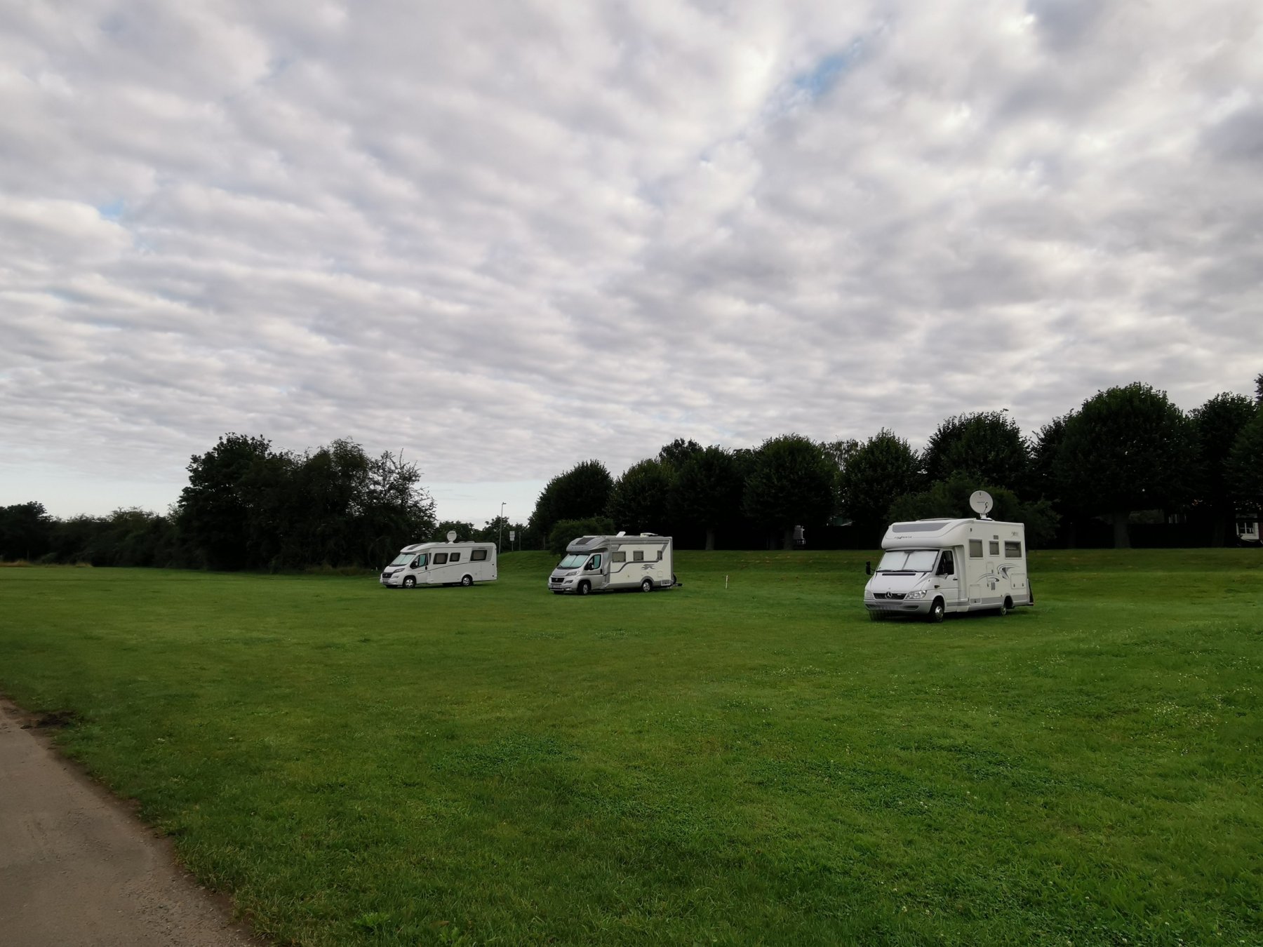 Wohnmobilstellplatz Weserblick — Photo 6