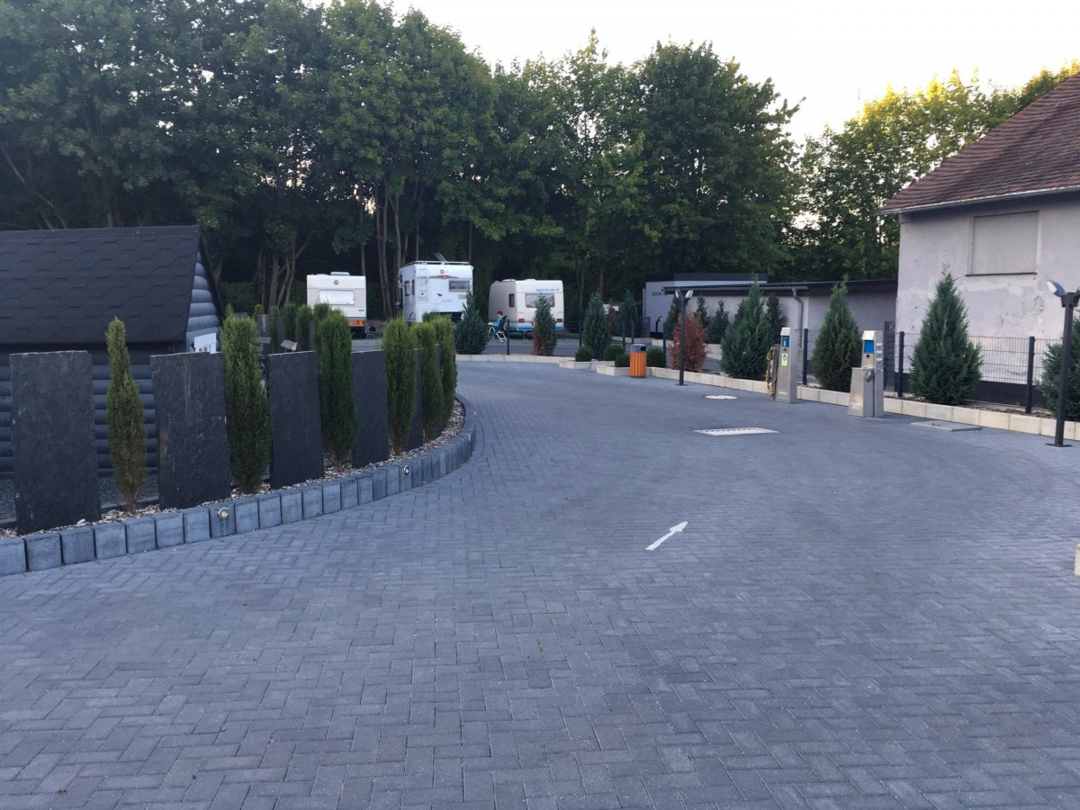 Wohnmobilstellplatz Stralsund — Photo 3