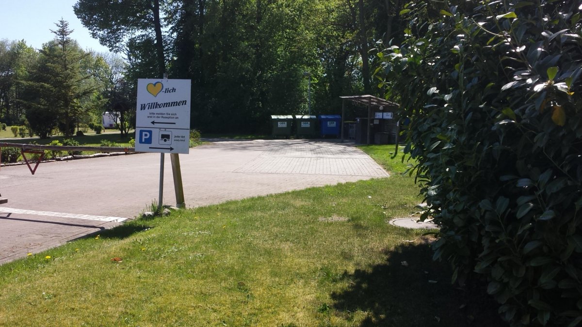 WoMoPark Neukloster See