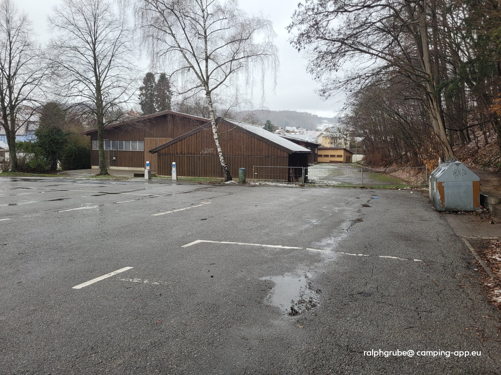 Wohnmobilstellplatz Reichenbergschule — Photo 4