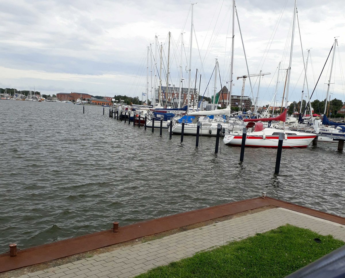 Stellplatz Barther Yachtservice — Photo 2