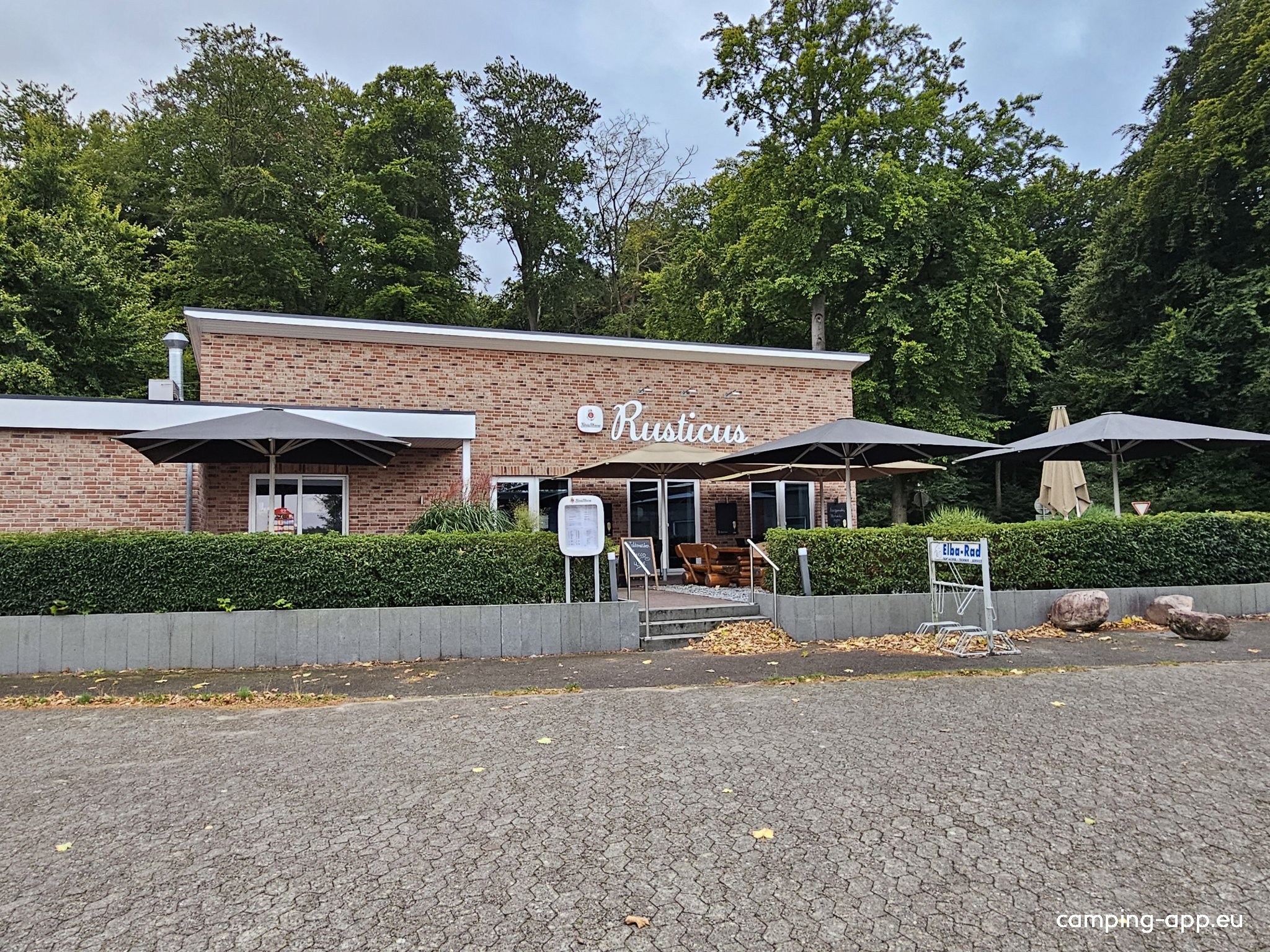 Wohnmobilstellplatz am Schiffshebewerk Scharnebeck — Photo 4