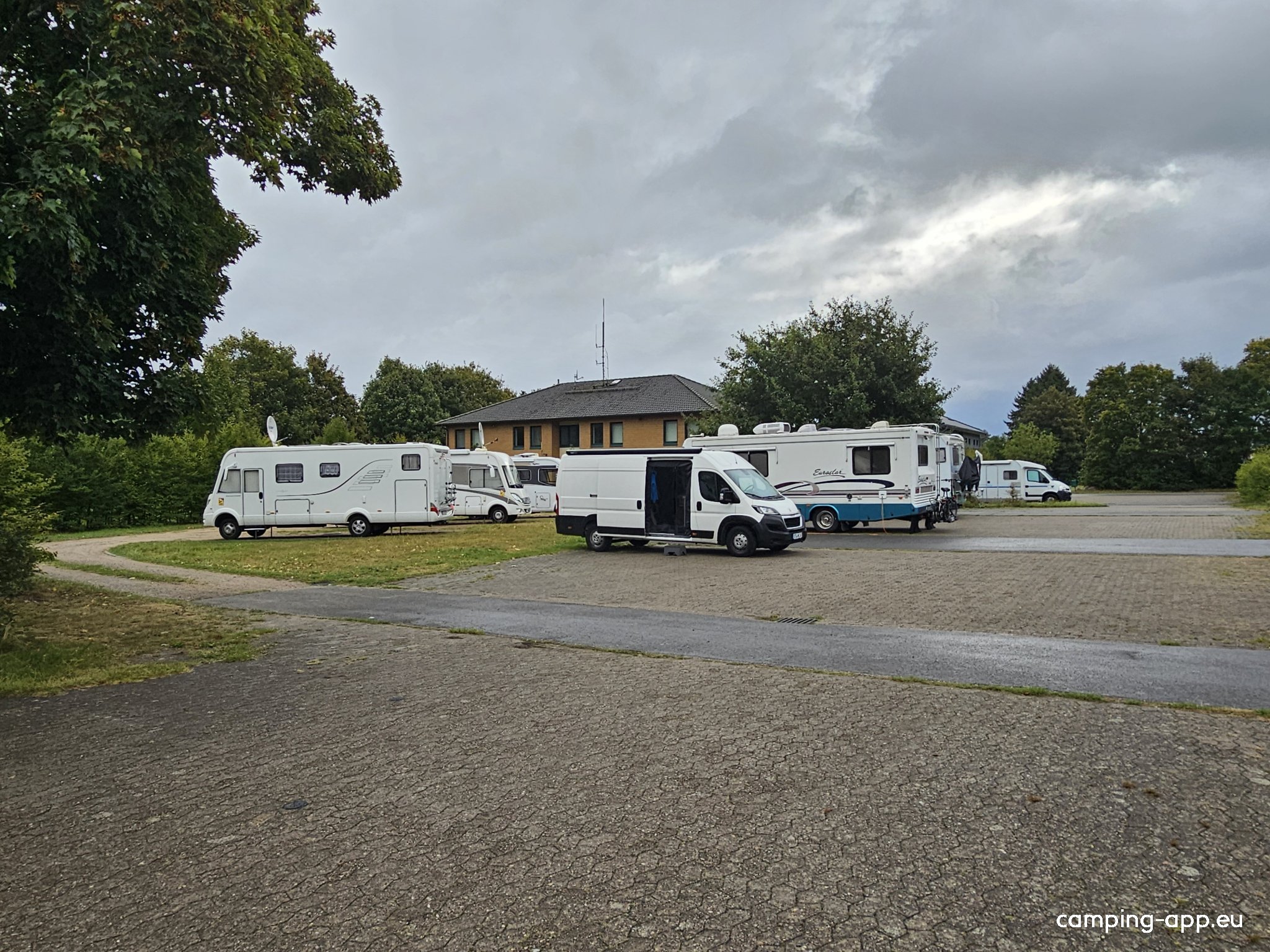 Wohnmobilstellplatz am Schiffshebewerk Scharnebeck — Photo 5