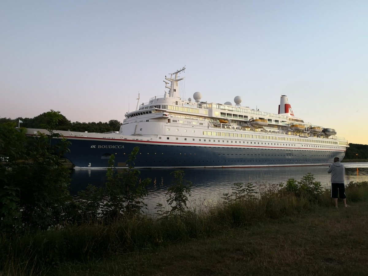 Stellplatz Sehestedt — Motorhome pitch in Sehestedt-Sehestedt Süd