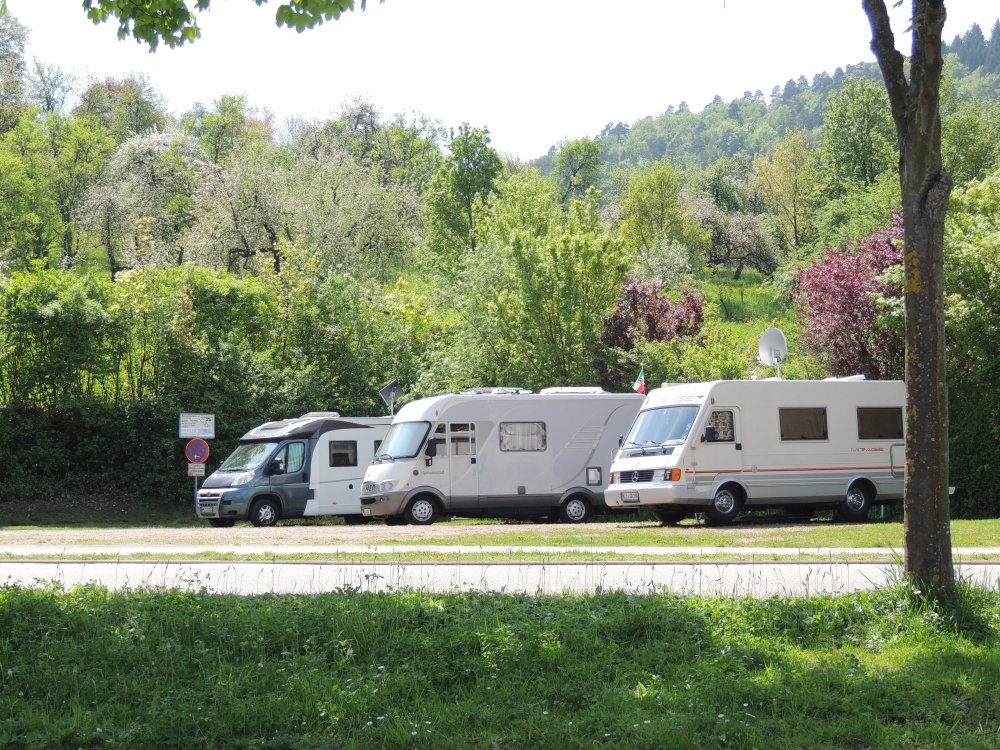 Stellplatz In der Au Eberbach — Karavanové stání in Eberbach