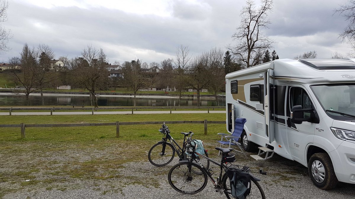 Stellplatz Rheinuferpark Gailingen