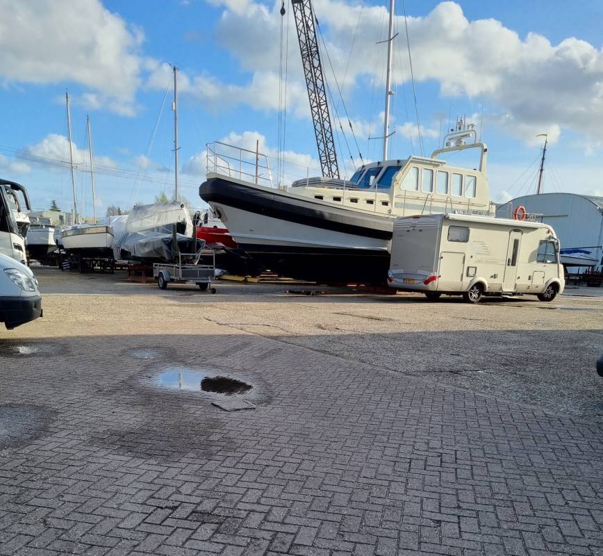 No Limit Ships — Photo 3