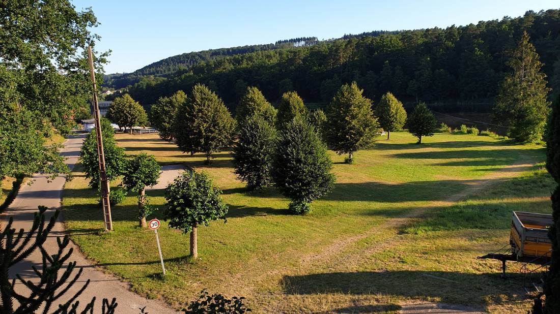 Bellevue — Photo 3