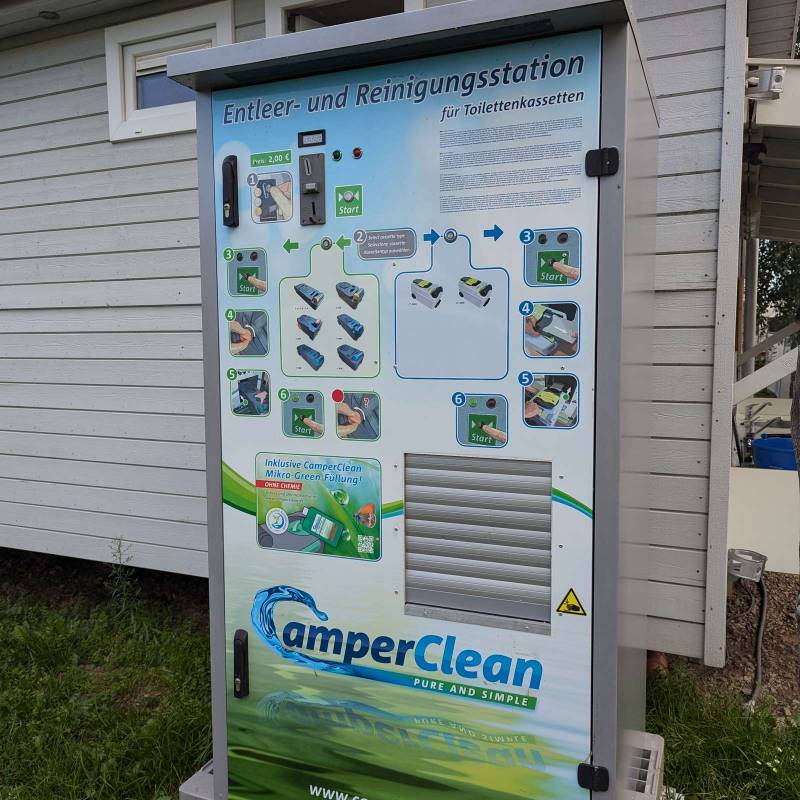 Camping Land an der Elbe Hamburg (Stover Strand) — Kemp in Stove/Hamburg / Niedersachsen