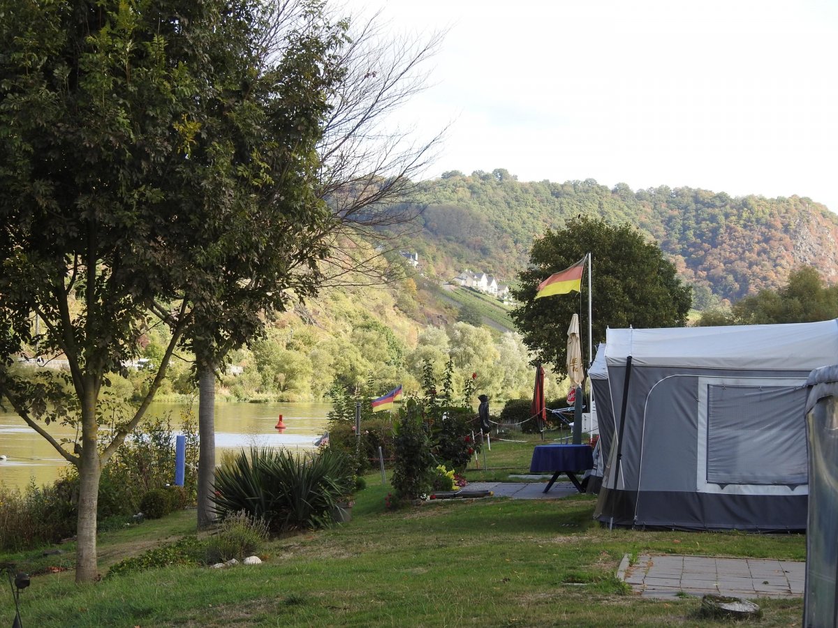 Häppy Life - Mosel Camping Burgen — Photo 2