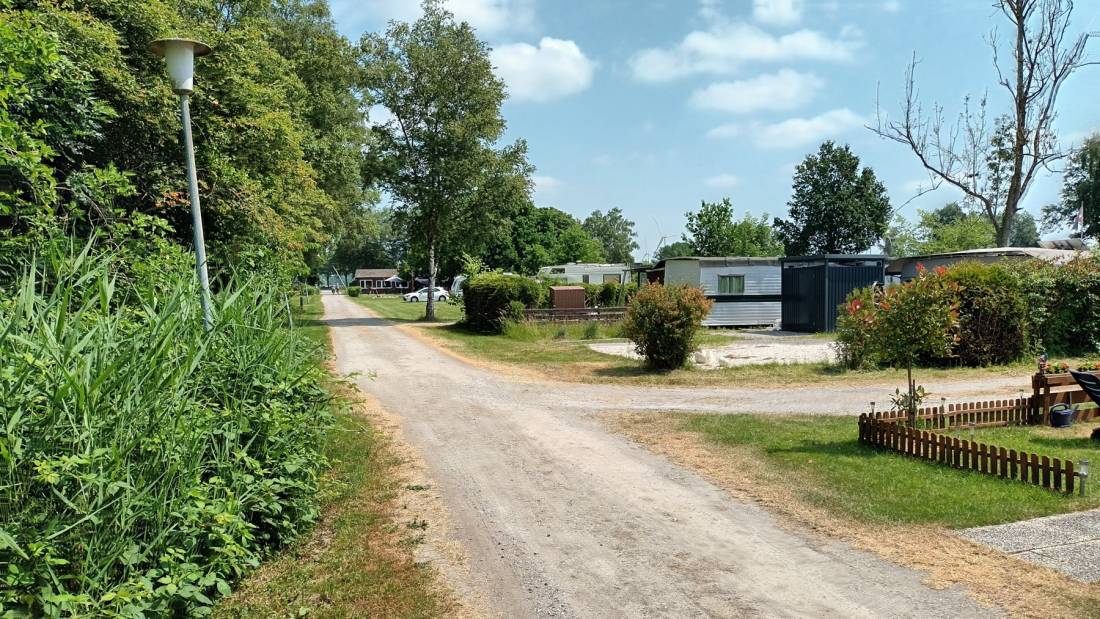 At the Jade Inh. Silke Detmers — Photo 4