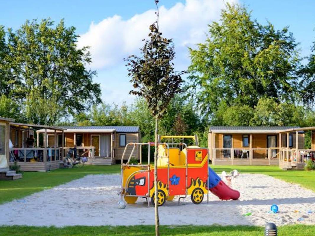 Vakantiepark De Fruithof — Photo 4