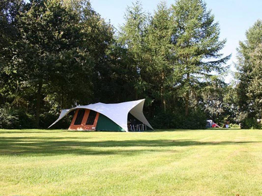 Camping De Warme Bossen