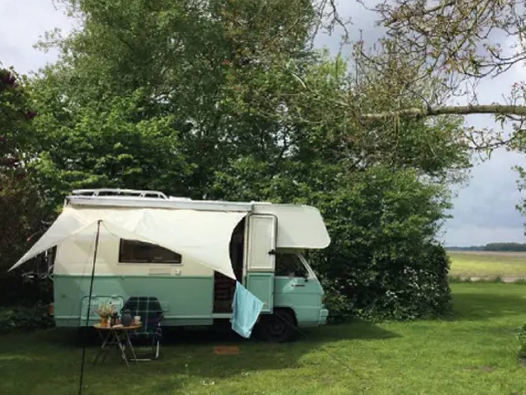 Entourage Camping & Vakantiehuis 