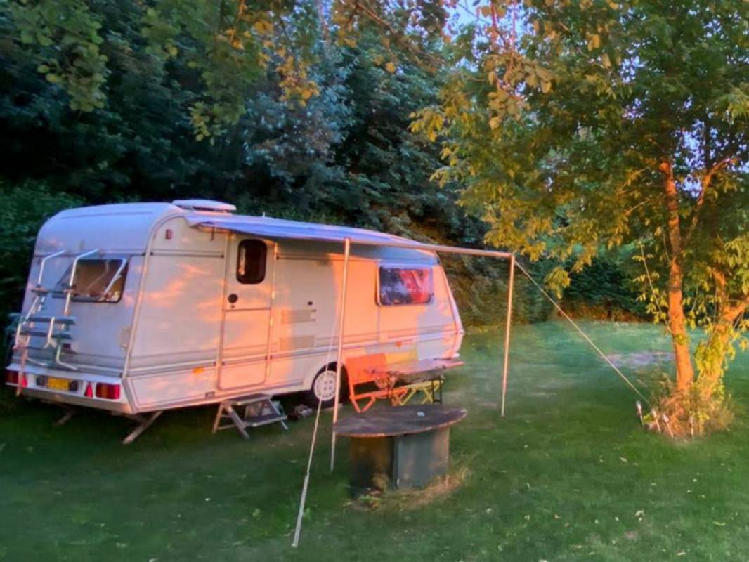 Entourage Camping & Vakantiehuis  — Campsite in Vriescheloo