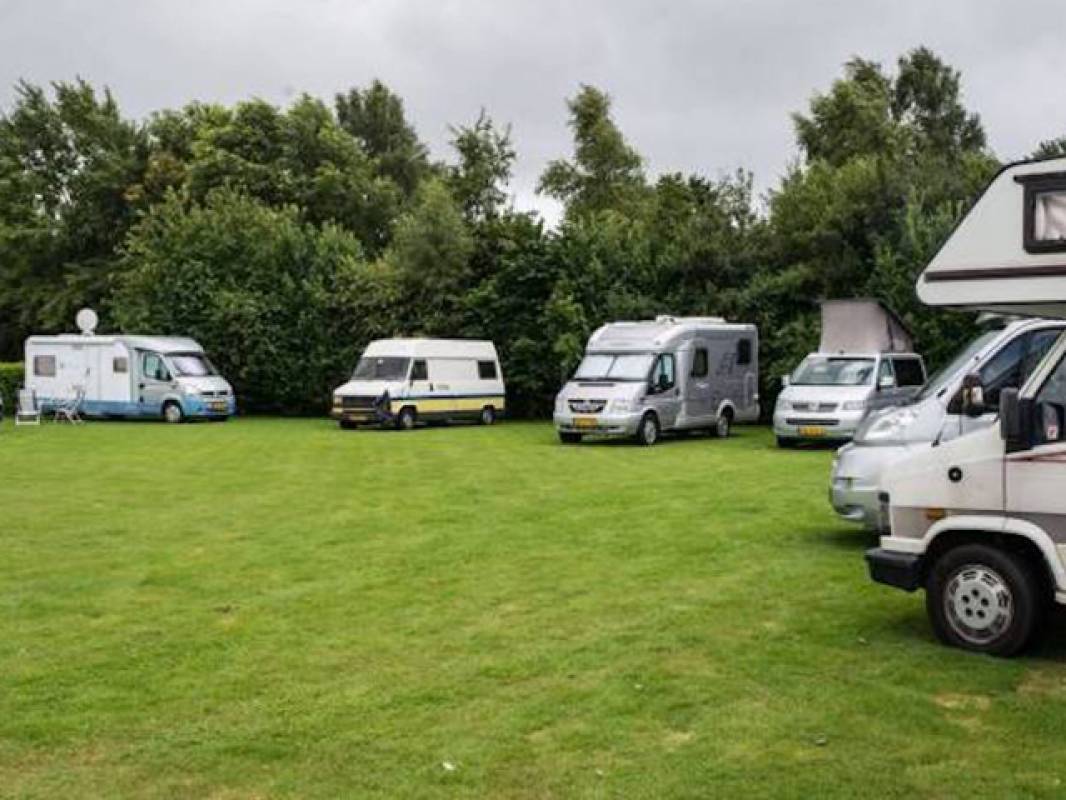 De Baldwin Hoeve — Campsite in Eext