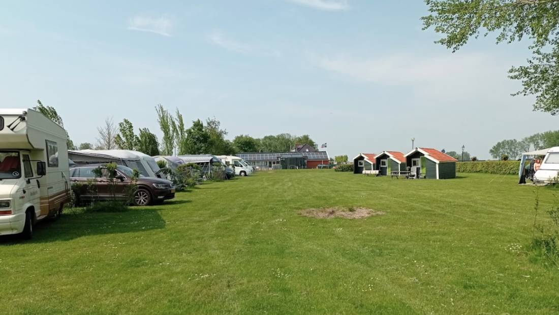 Camping & Jachthaven Aduarderzijl — Photo 2