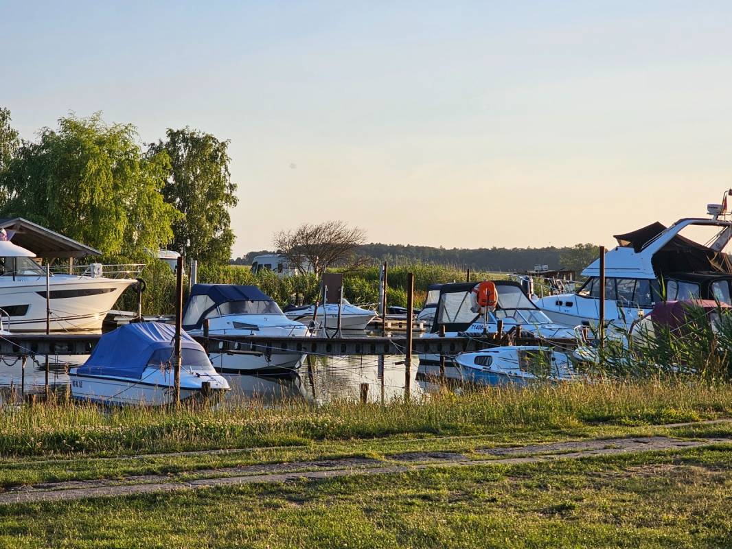 Sportboothafen Zecherin — Photo 3