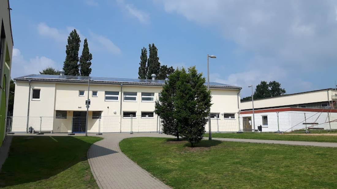 Stellplatz August-Schlüter Halle — Photo 2