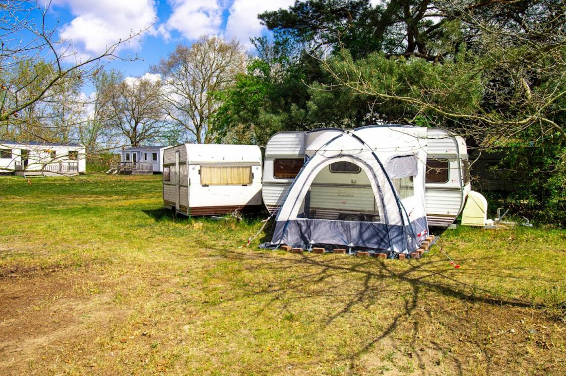 Regenbogen Born — Photo 2