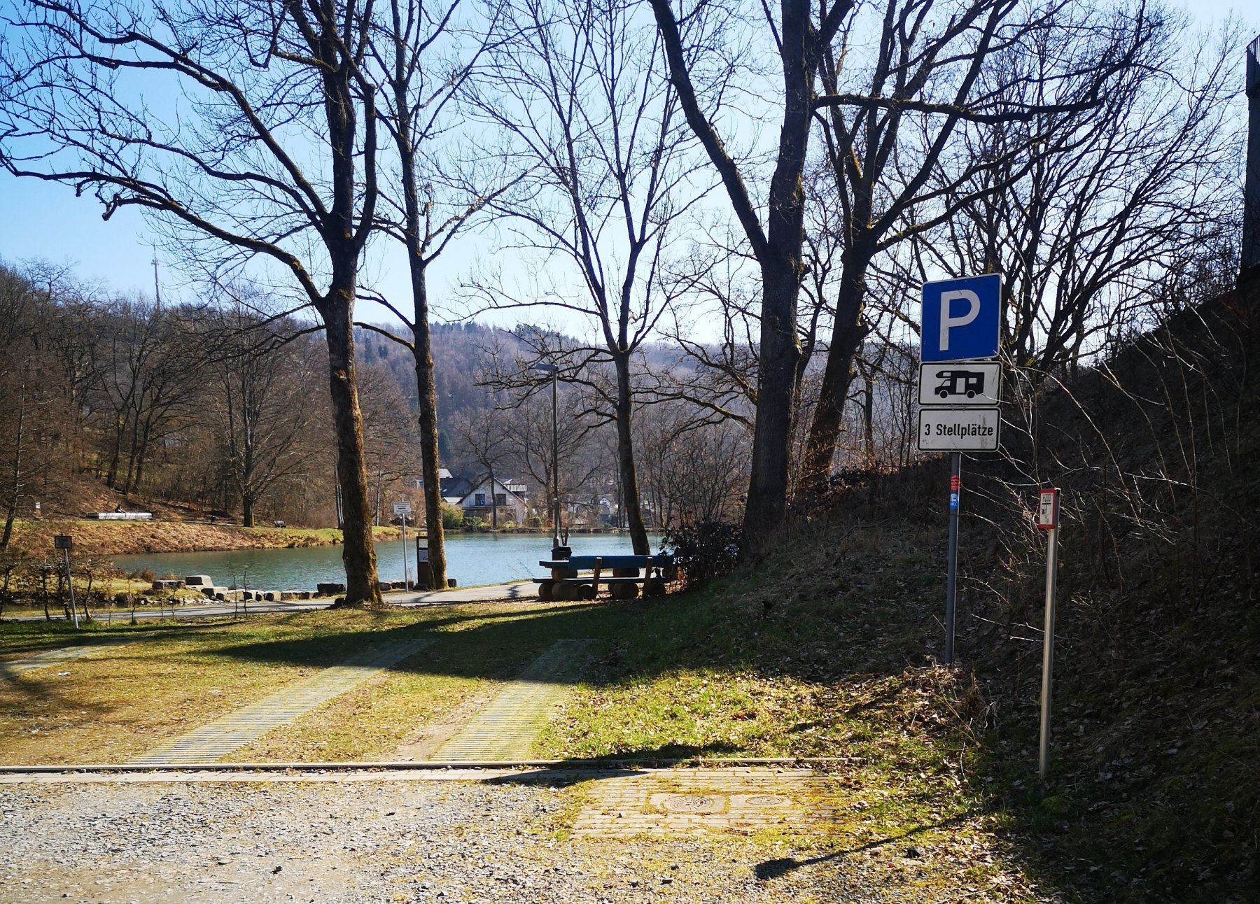 Stellplatz Freibad Gambachsweg — Photo 2