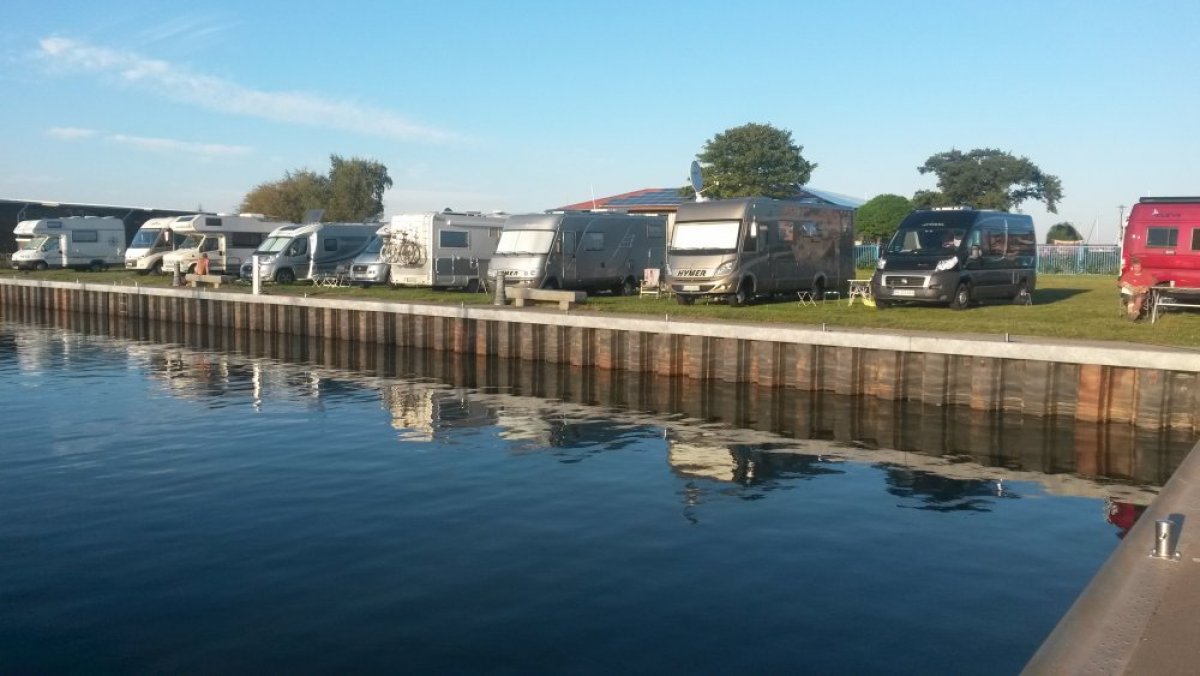 Stellplatz Barther Segler-Verein — Motorhome pitch in Barth