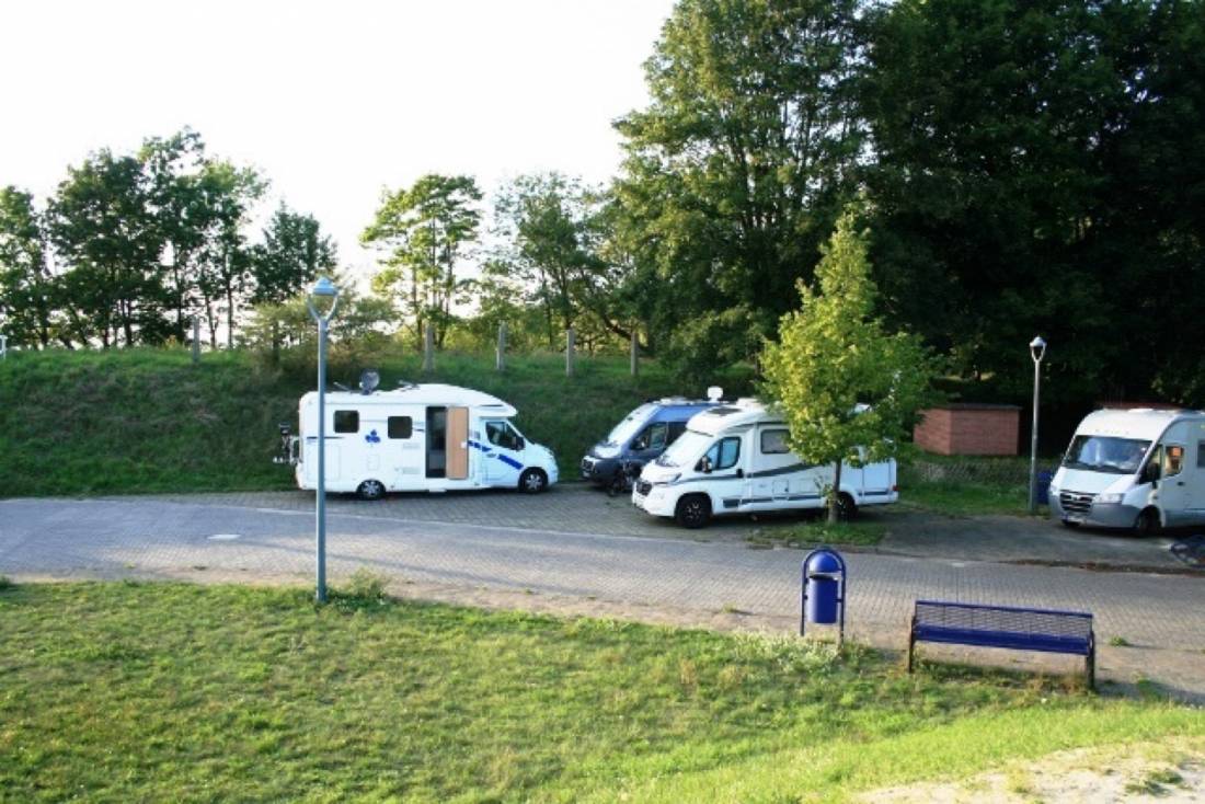 Wohnmobilstellplatz am Hafen — Photo 4