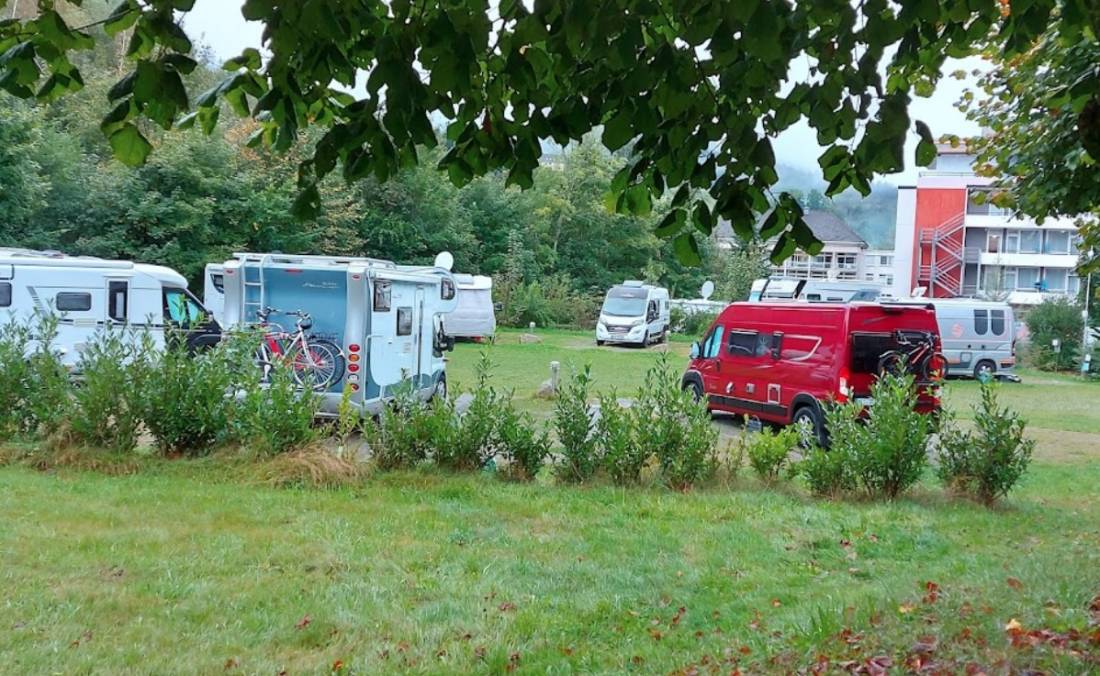 Reisemobilstellplatz An den Heilquellen — Photo 3