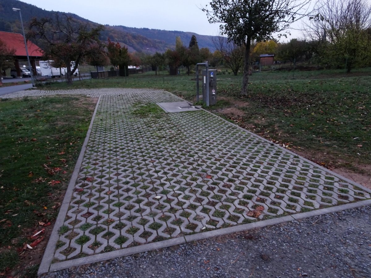 Stellplatz Winzerfestplatz — Photo 3