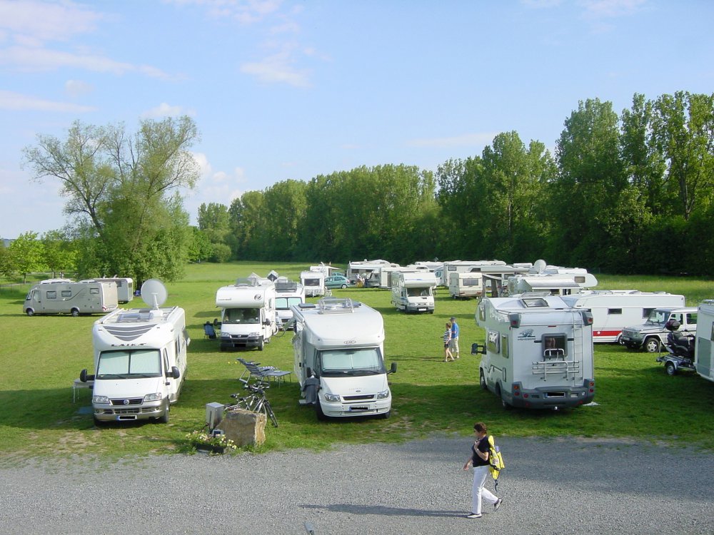 Stellplatz beim Wassersportclub Eibelstadt — Photo 3