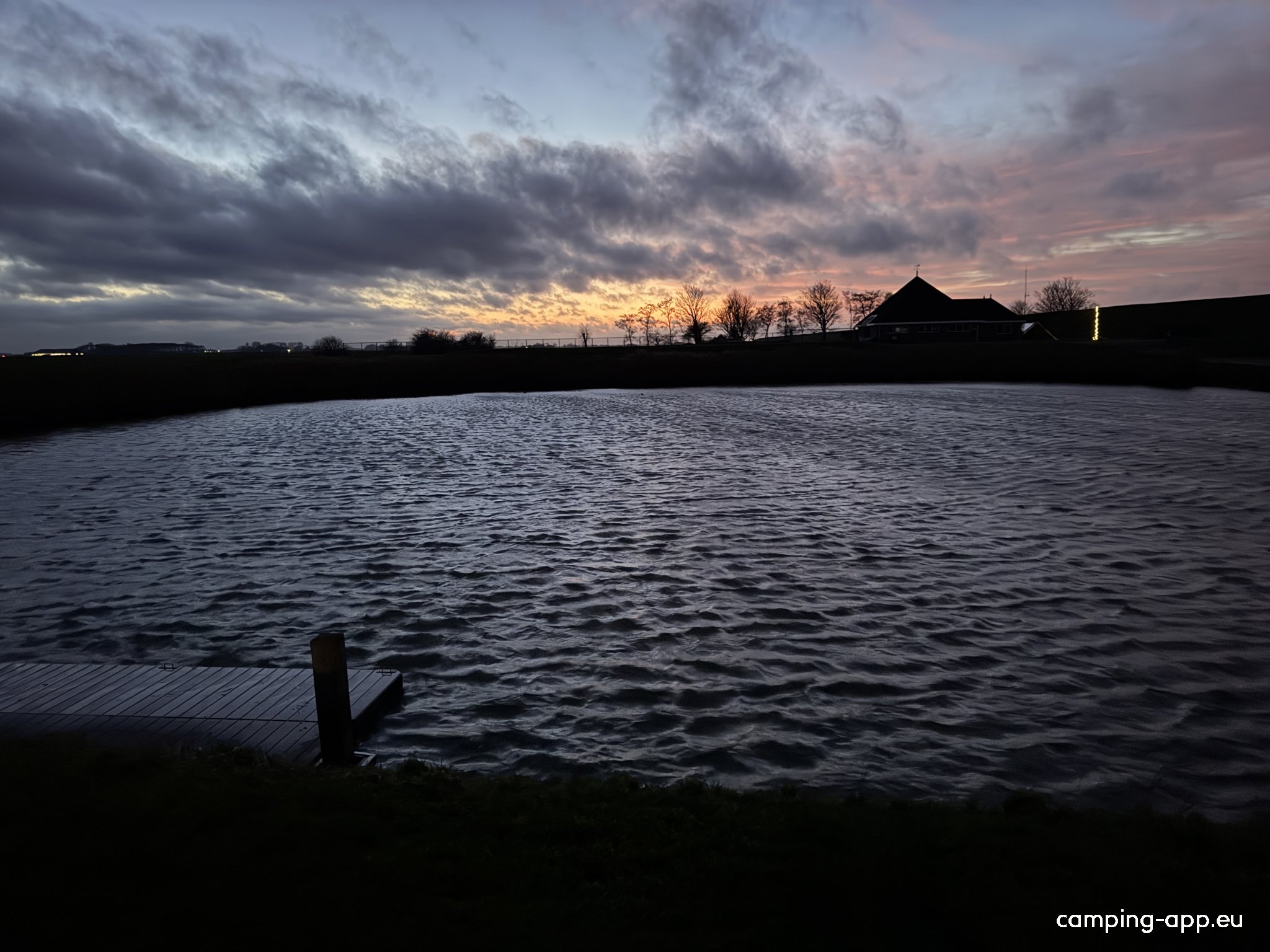 Basecamp Noordpolderzijl — Photo 3