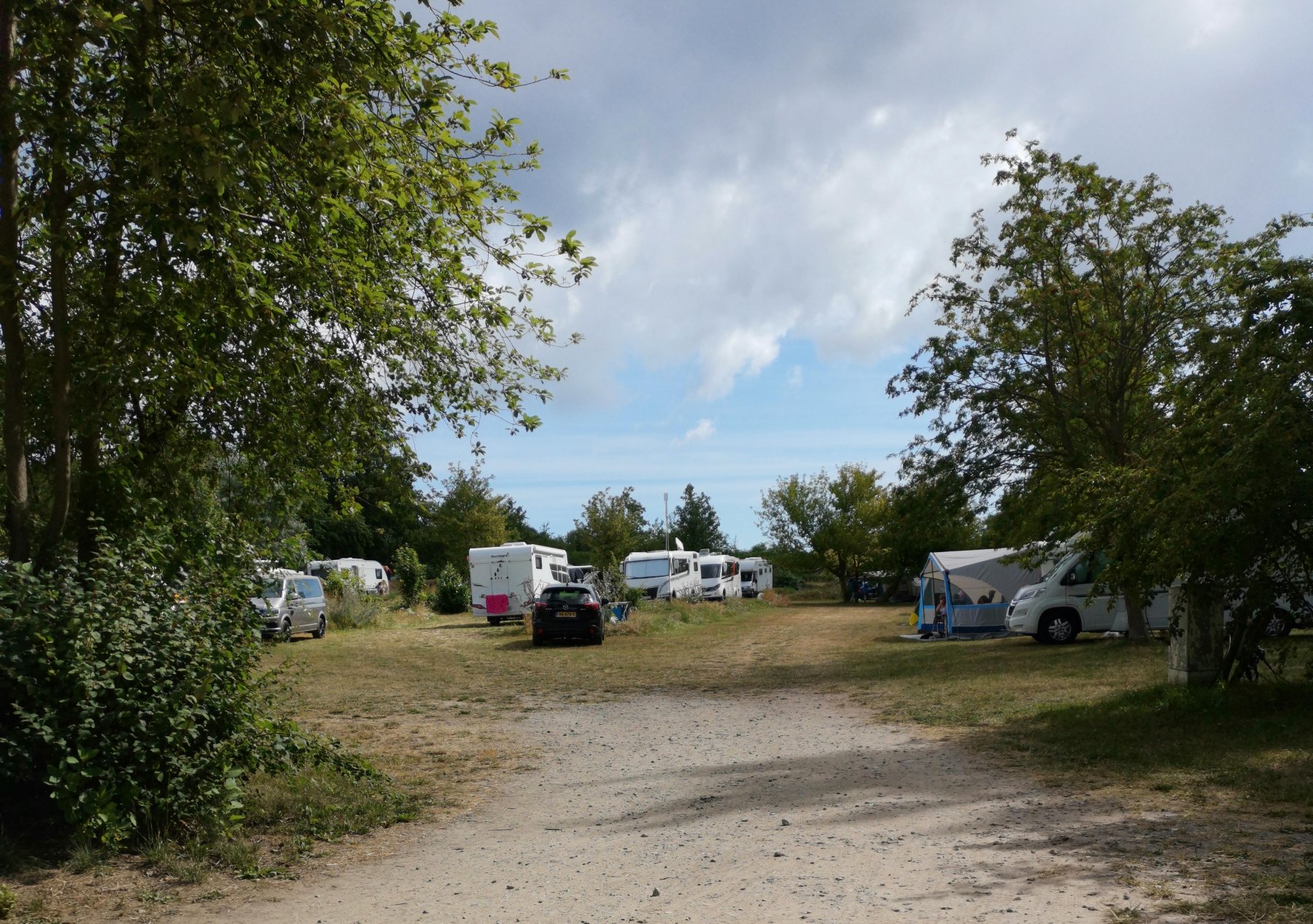 Naturcampingplatz Altreddevitz — Campsite in Middelhagen