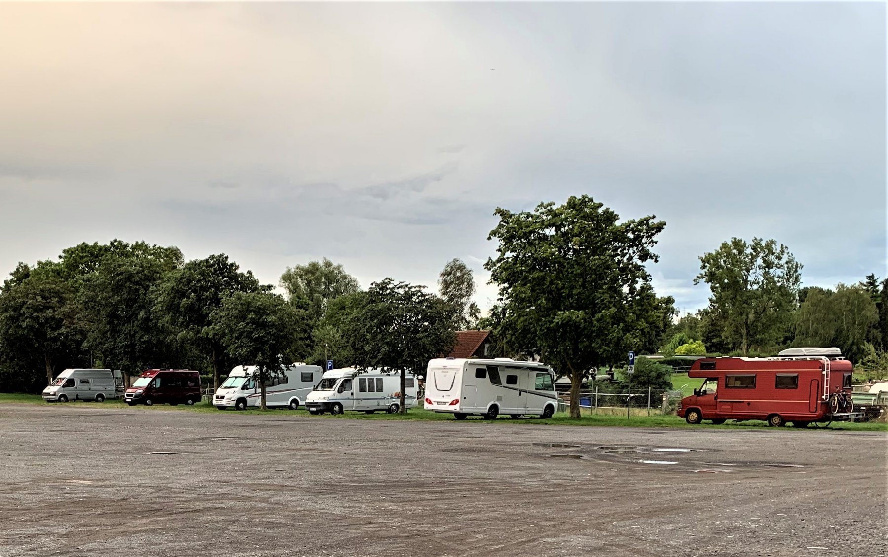 Camping-app.eu: Wohnmobilstellplatz Inheidener See Hungen Germany