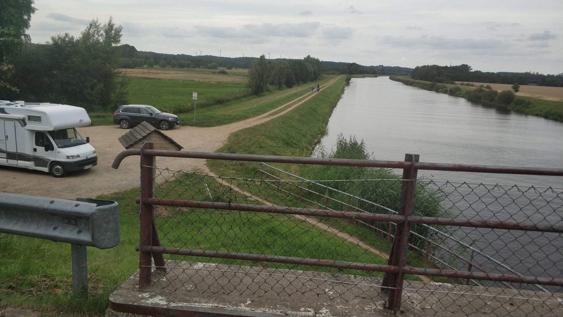 (gechlossen) Direkt am Elbe- Lübeck-Kanal — Photo 6