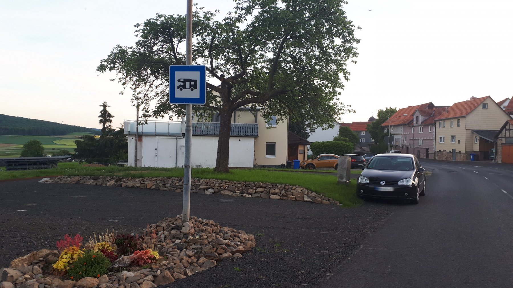 Wohnmobilstellplatz Alte Schreinerei Malsfeld-Elfershausen Wilfried — Photo 3