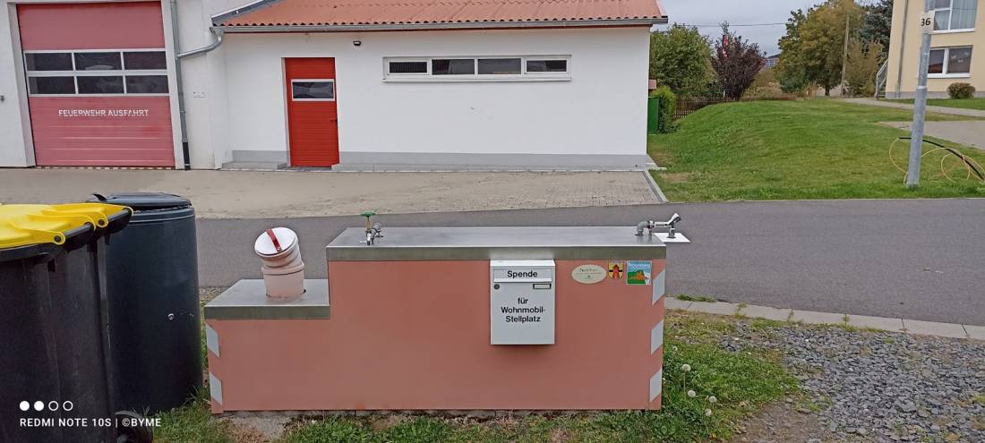 Stellplatz an der Feuerwehr