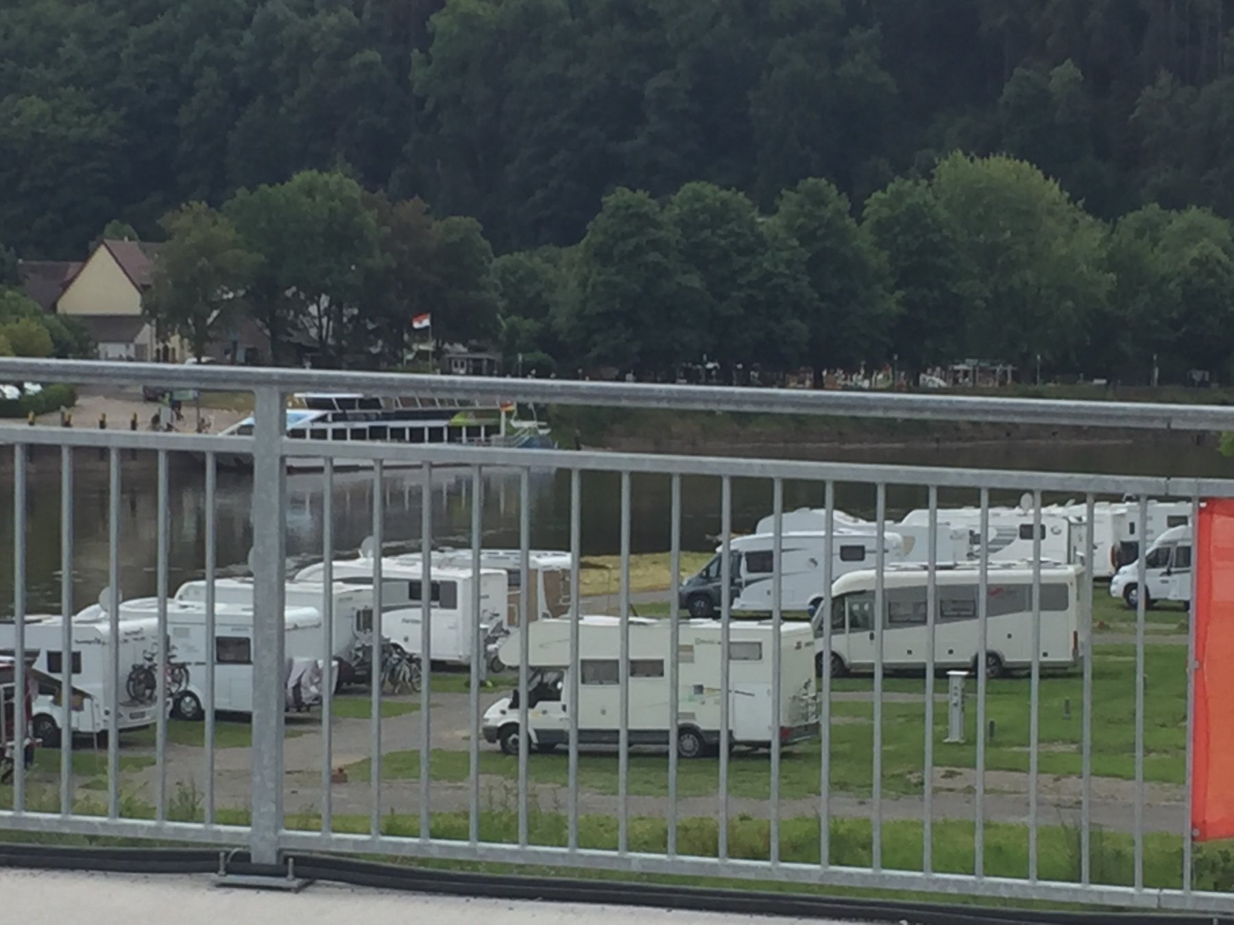 Stellplatz am Campingplatz Bad Karlshafen — Photo 6