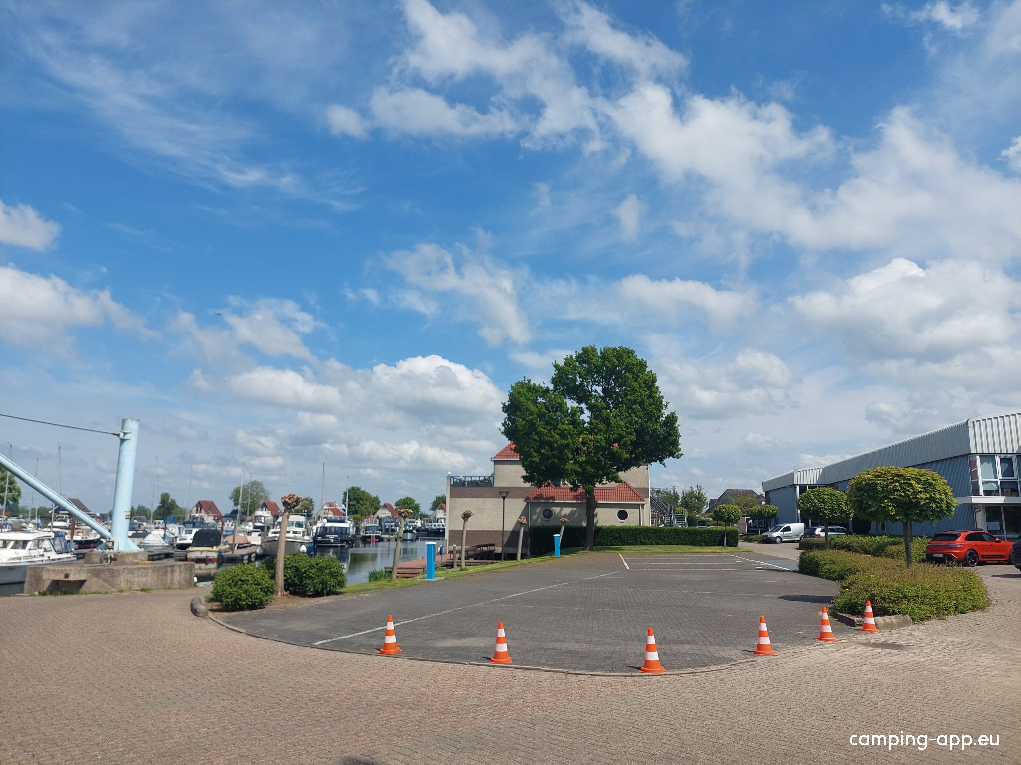 Jachthaven De Molenwaard — Photo 3