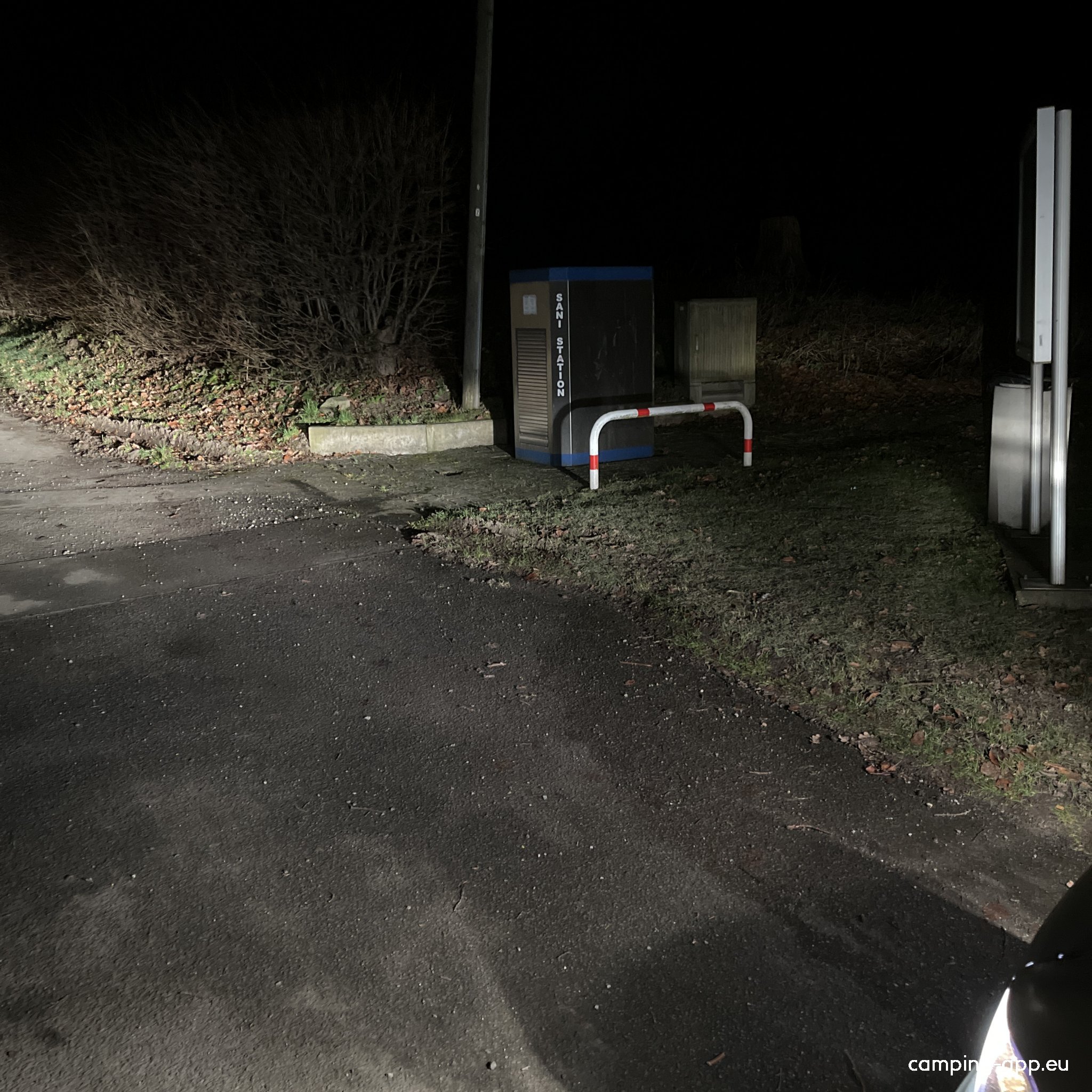 Wohnmobilstellplatz Grebenstein Sauertal — Photo 2